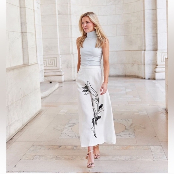 NWOT Zara $109 Collection Linen Skirt Contrast Embroidery White. Size L - Picture 5 of 11